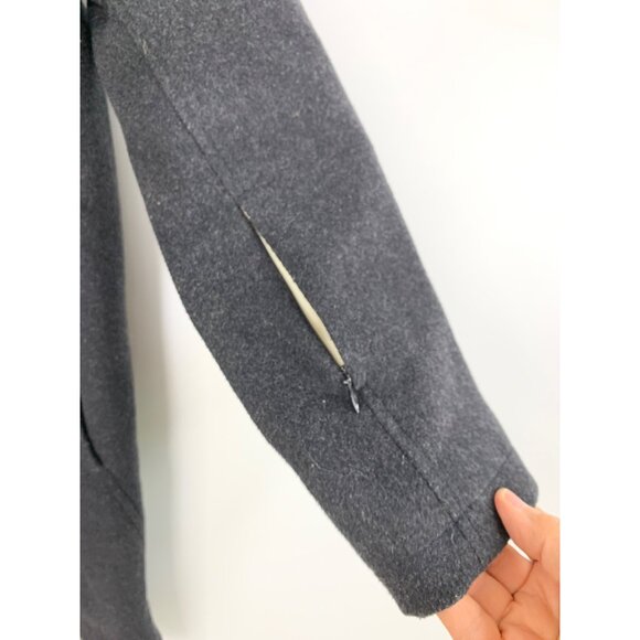 Pendleton Womens Wool Coat Charcoal Gray With Striped Lining Medium RX10348 EUC - Picture 9 of 15